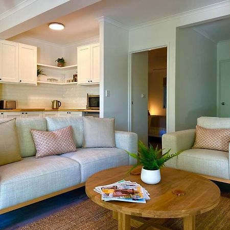 Sunrise Beach Holiday Apartment Екстериор снимка